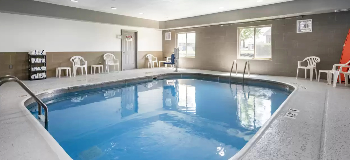 Refreshing Indoor Pool